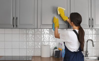 Kitchen Cabinet Cleaning – Everything You Need to Know